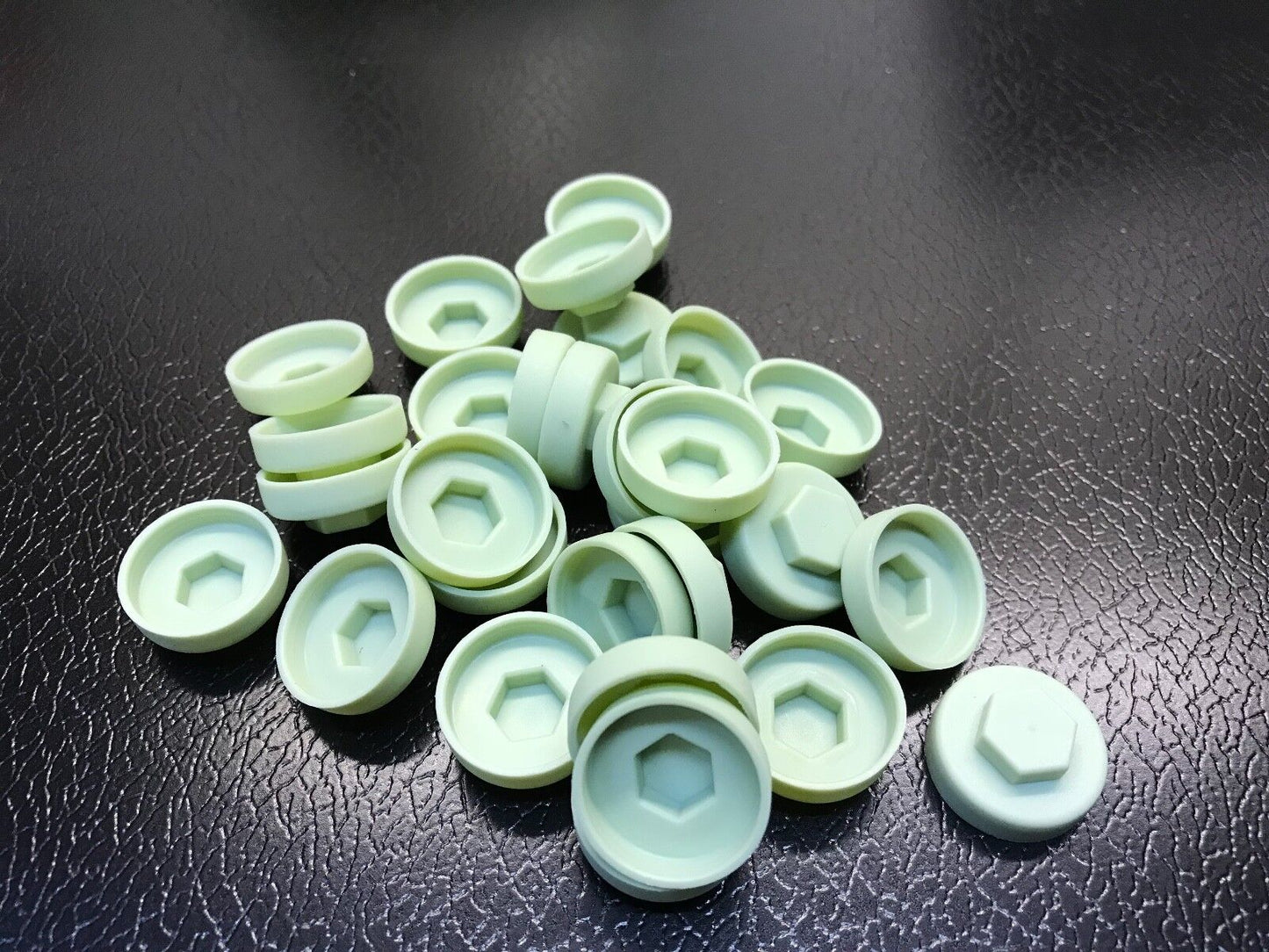 19mm Meadowland Green Colour Caps 5/16 Hexagon Head (1000)