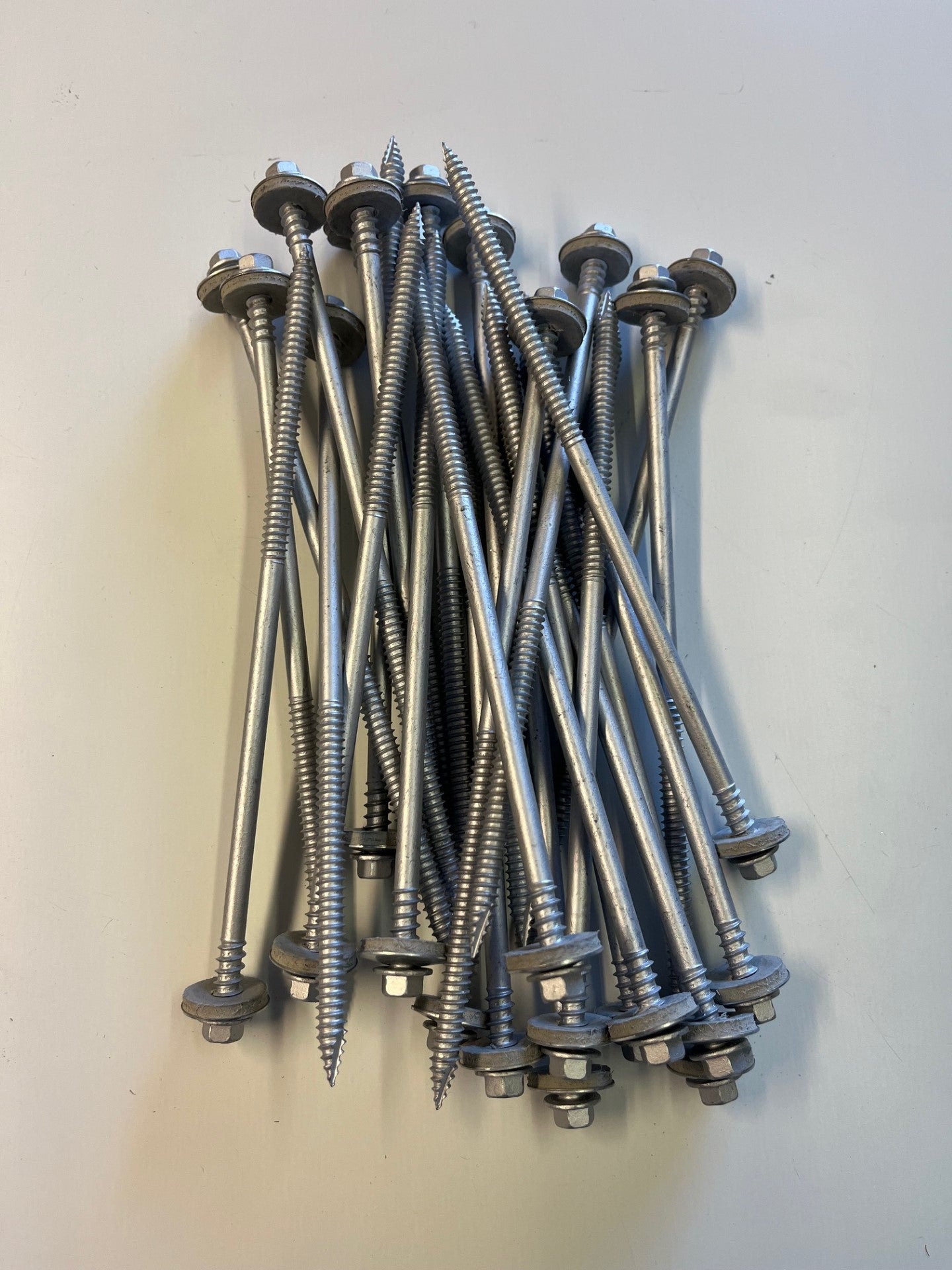 200mm Timberfix High Thread Tek Screws C/W G19 Washer (100)